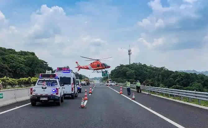 始兴高速公路汽车救援案例